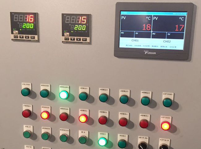 控制箱.jpg
